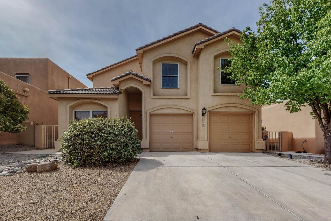 9208 Bluewood Lane - Photo 1