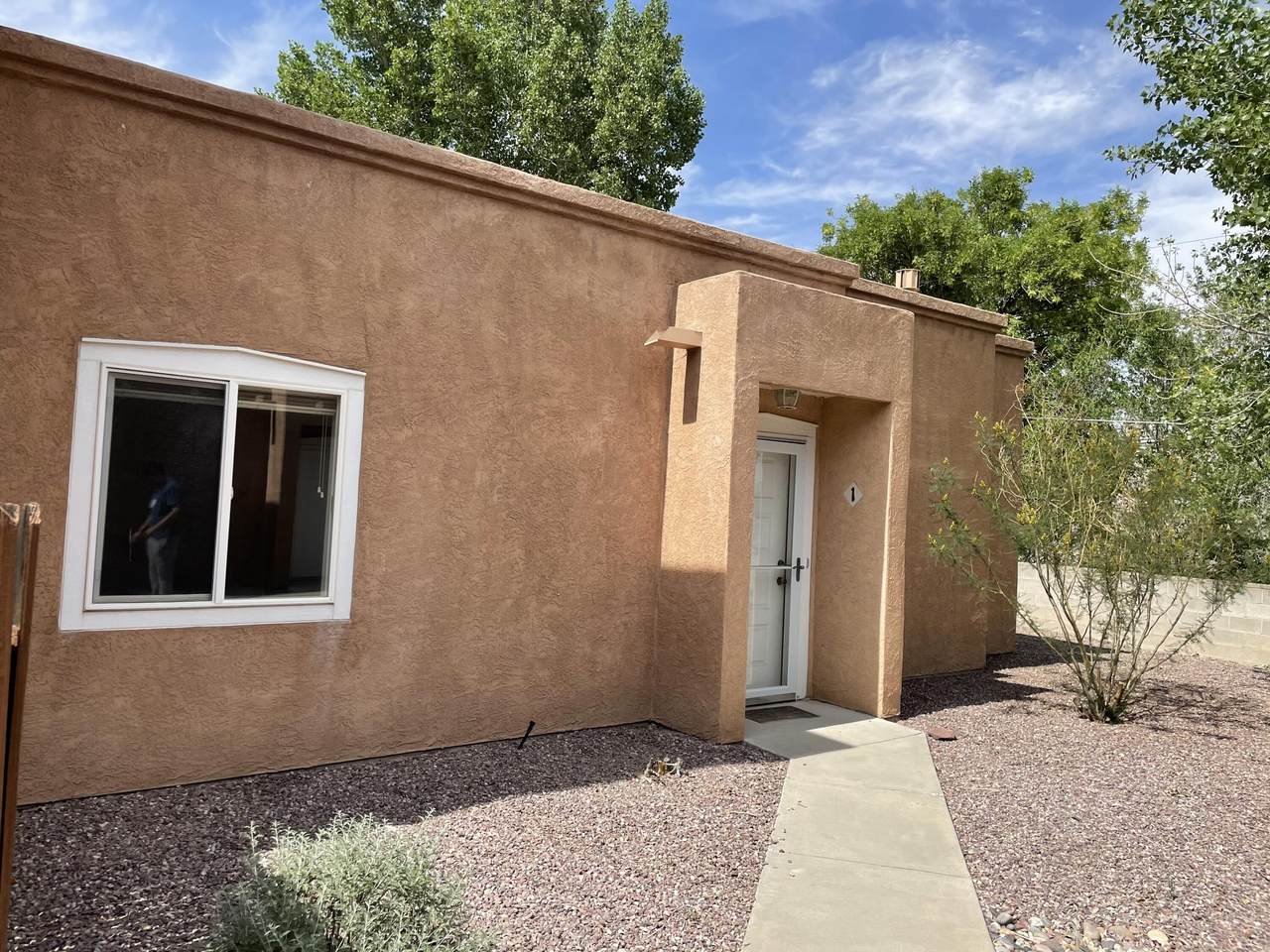 1004 Mineral Way - Photo 1
