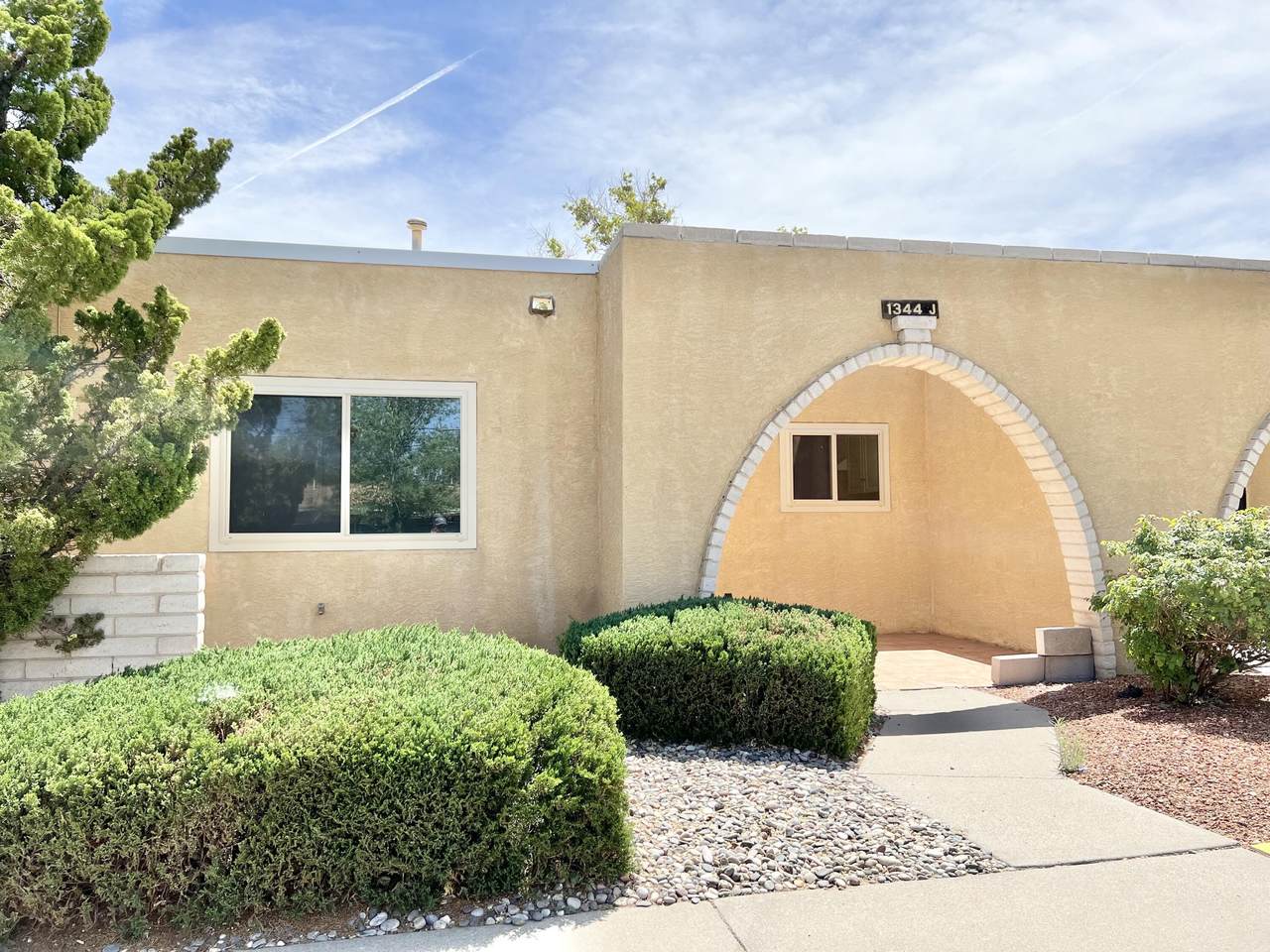 1344 Grande Boulevard - Photo 1