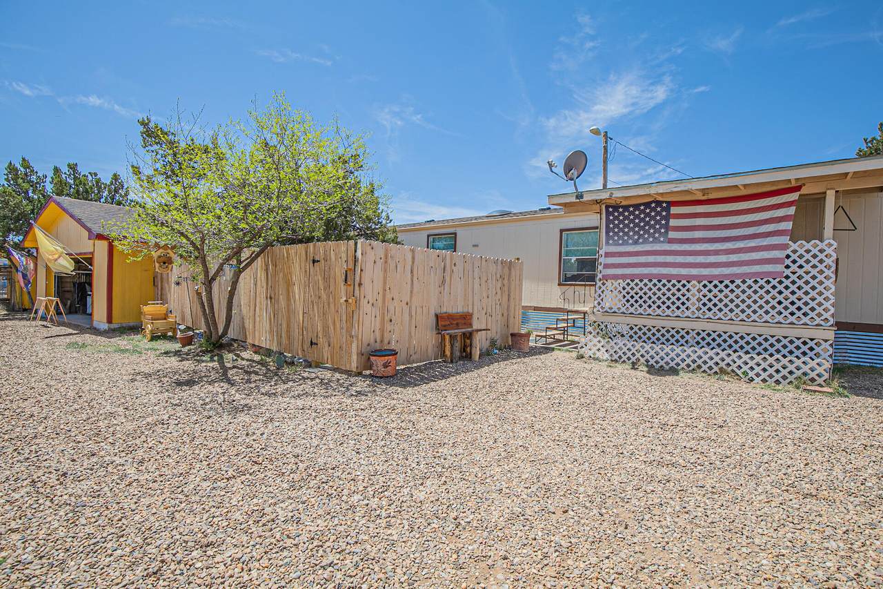 906 3RD Street - Photo 1