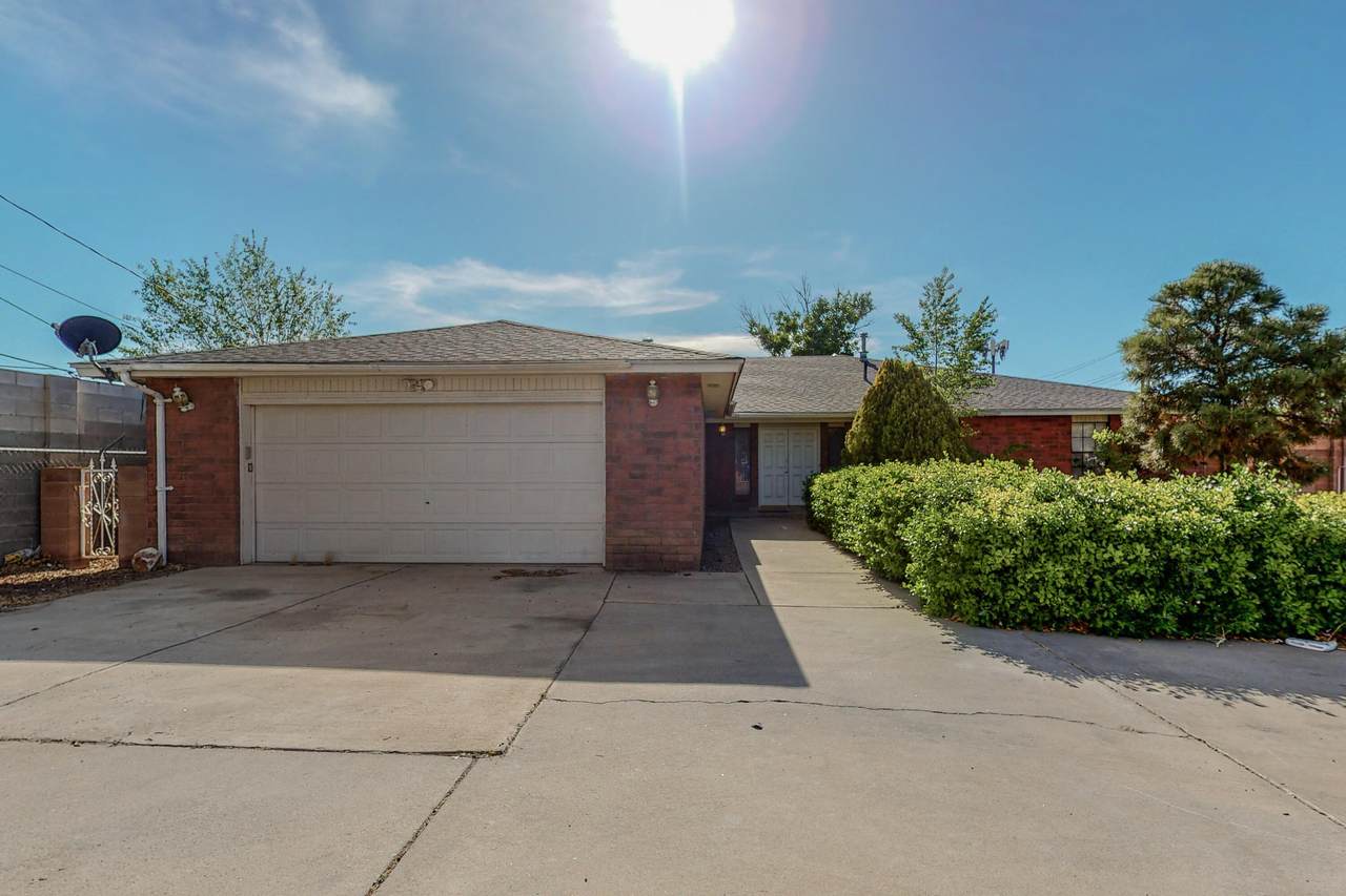 2425 Corona Drive - Photo 1
