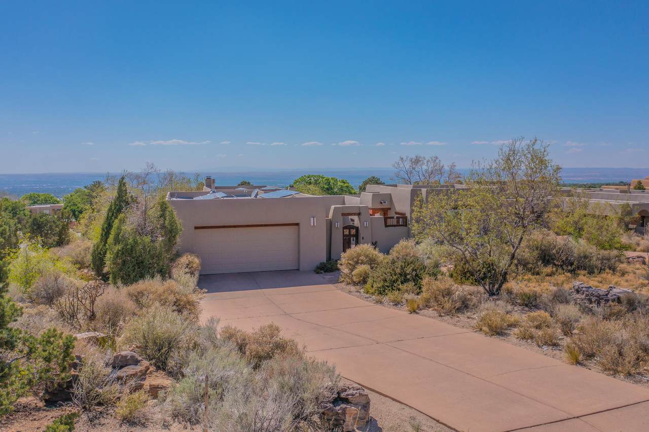 5001 Cresta Del Sur Court - Photo 1