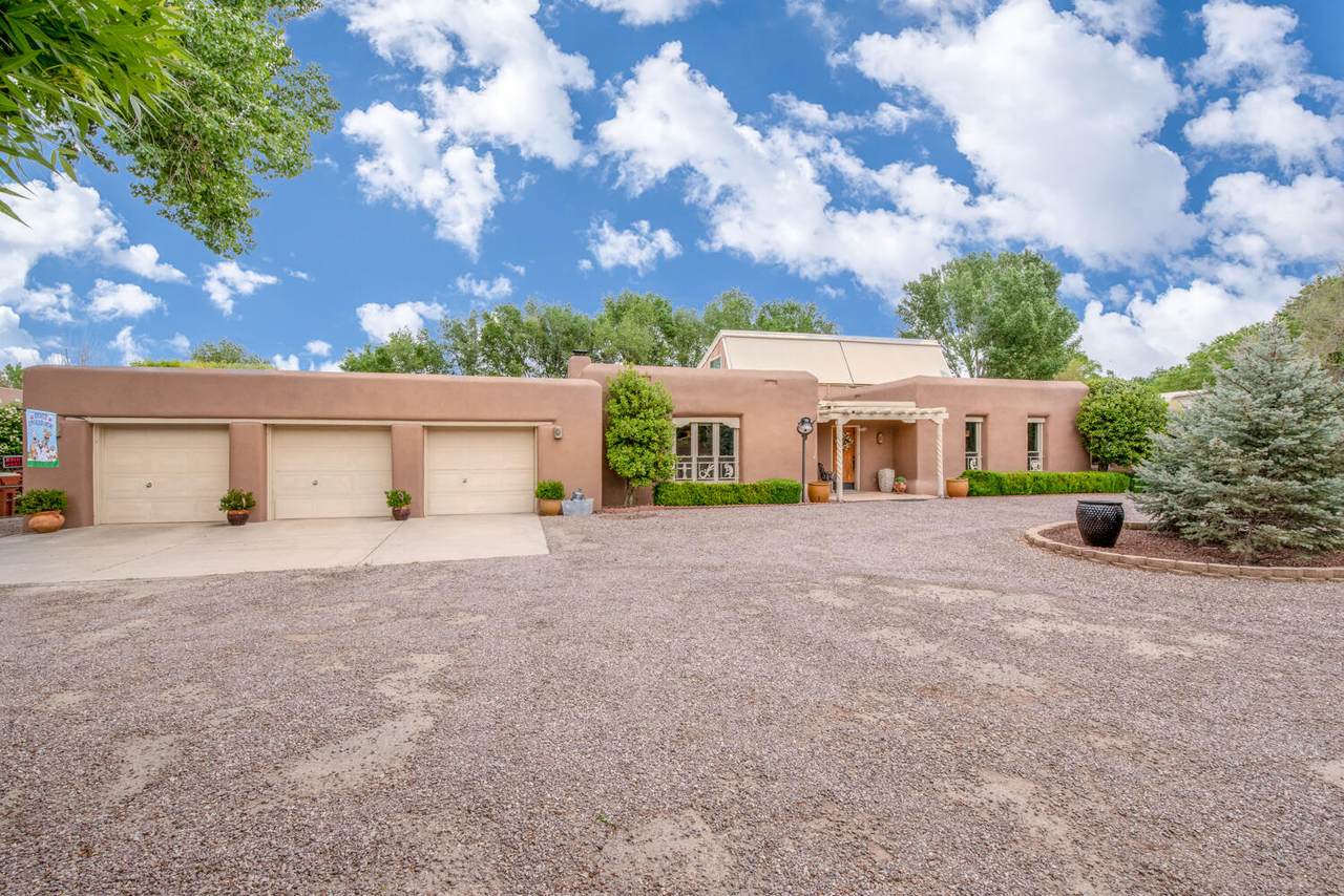 66 Los Manzanos Road - Photo 1