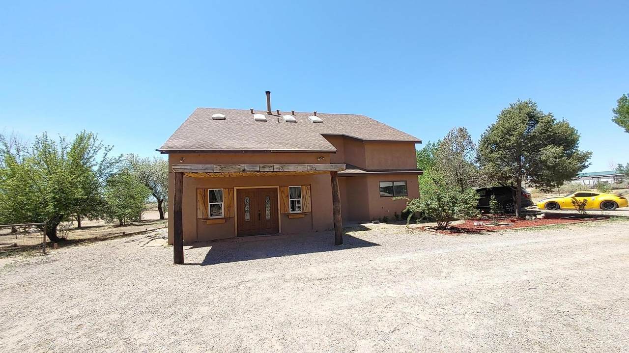 4 Leahnor Circle - Photo 1