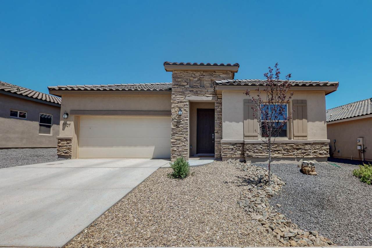 6907 Dusty Drive - Photo 1