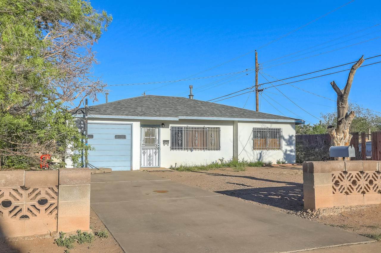 4408 11TH Street - Photo 1