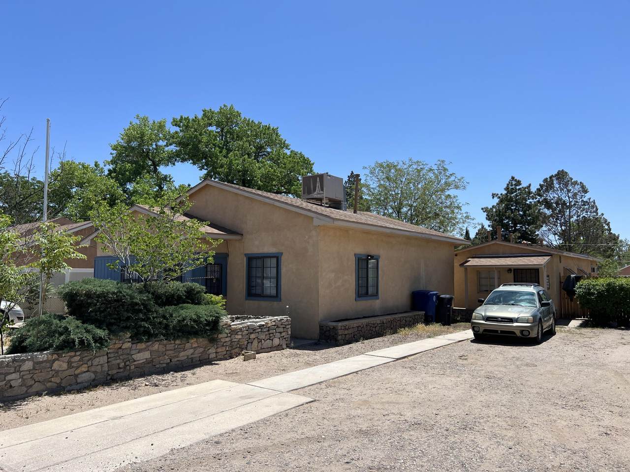 206 Montano Road - Photo 1