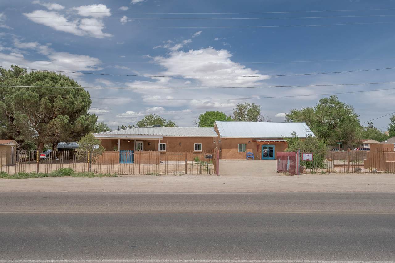 290 Avenida Bernalillo - Photo 1