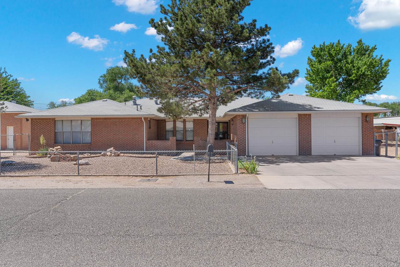 352 Enchanted Valley Road - Photo 1