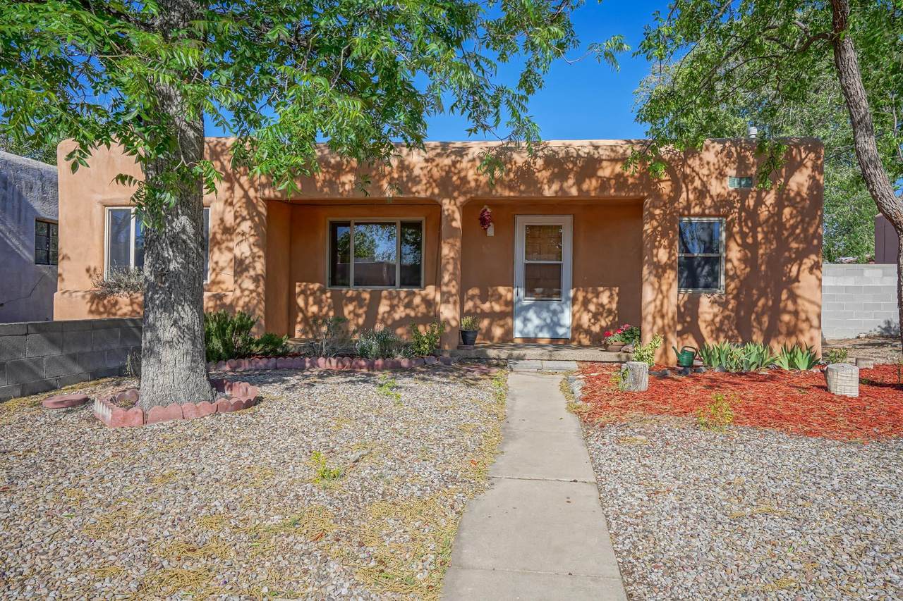 1249 Lobo Place - Photo 1
