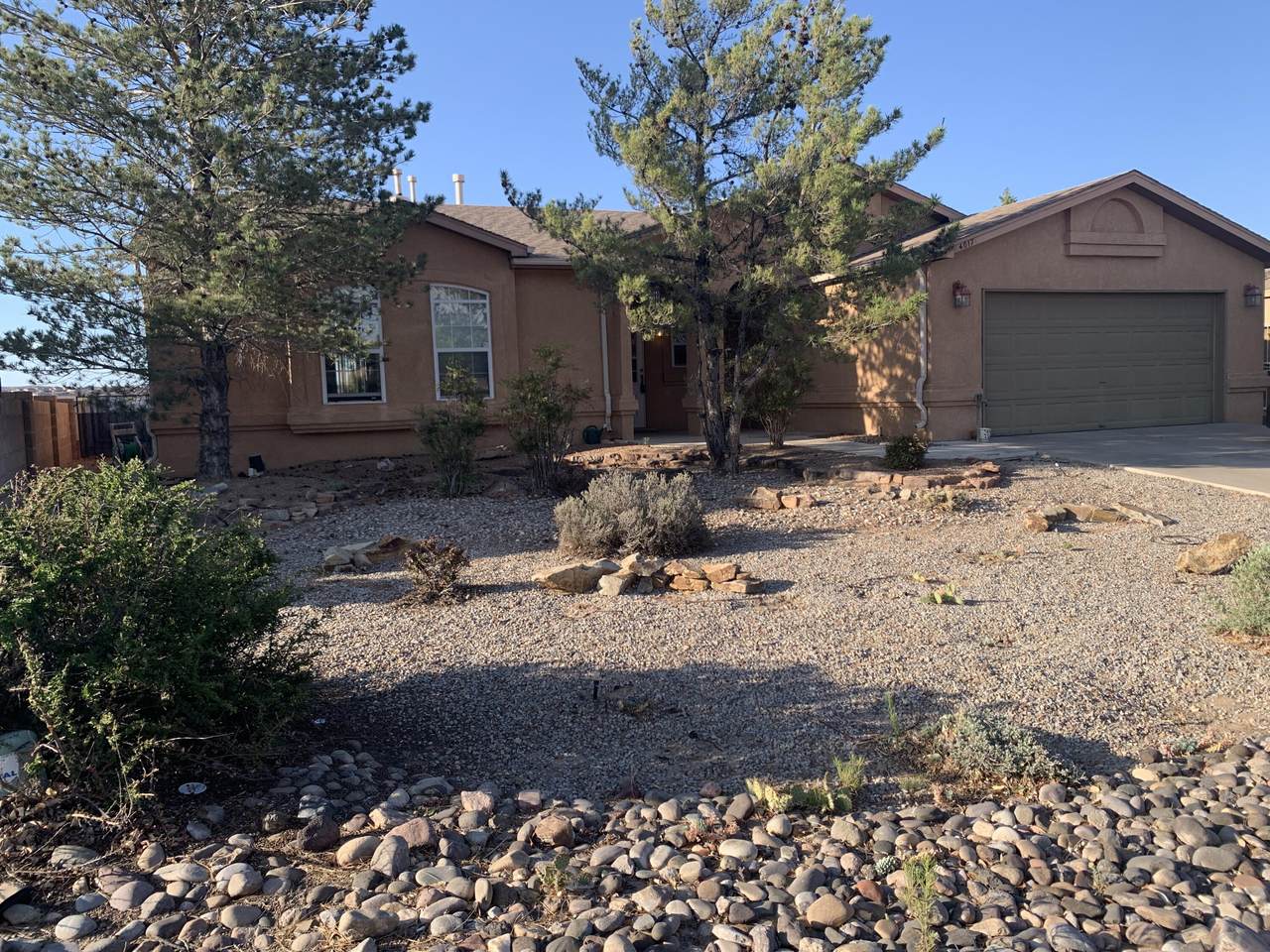 4017 Foxwood Trail - Photo 1