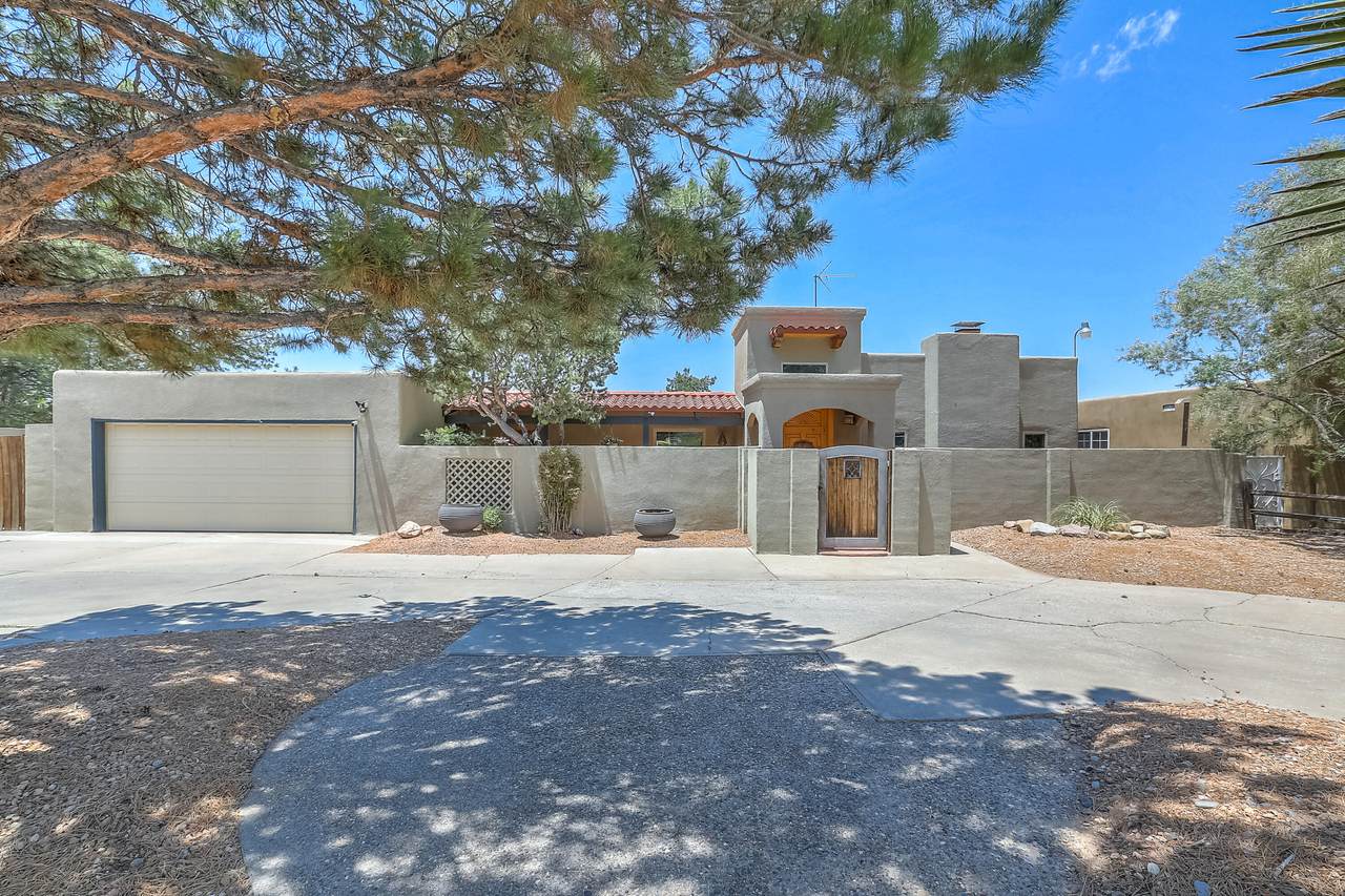 531 Wagon Train Drive - Photo 1