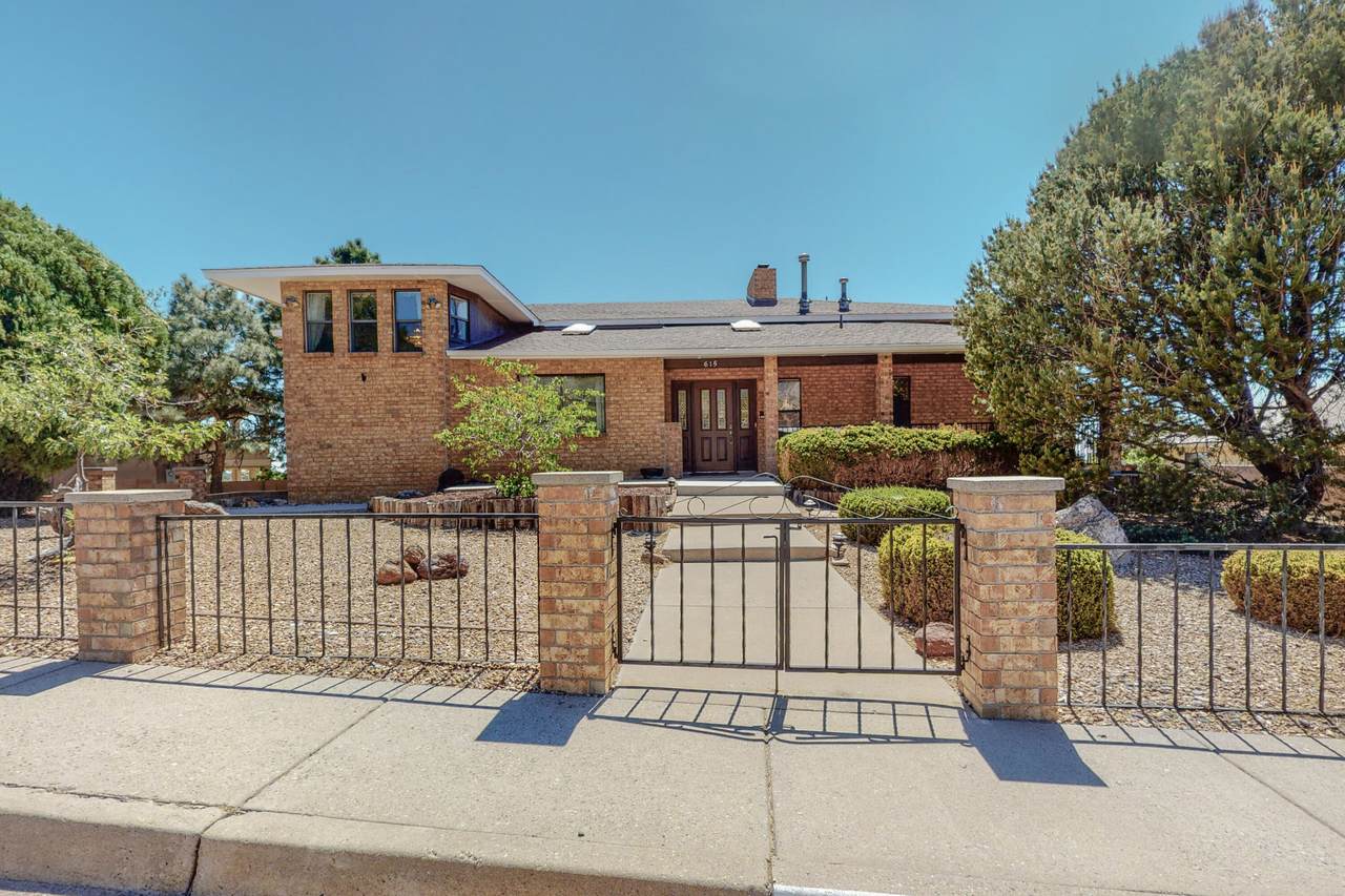 615 Turner Drive - Photo 1