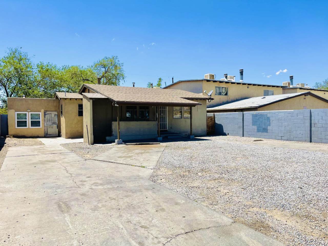 509 Vermont Street - Photo 1