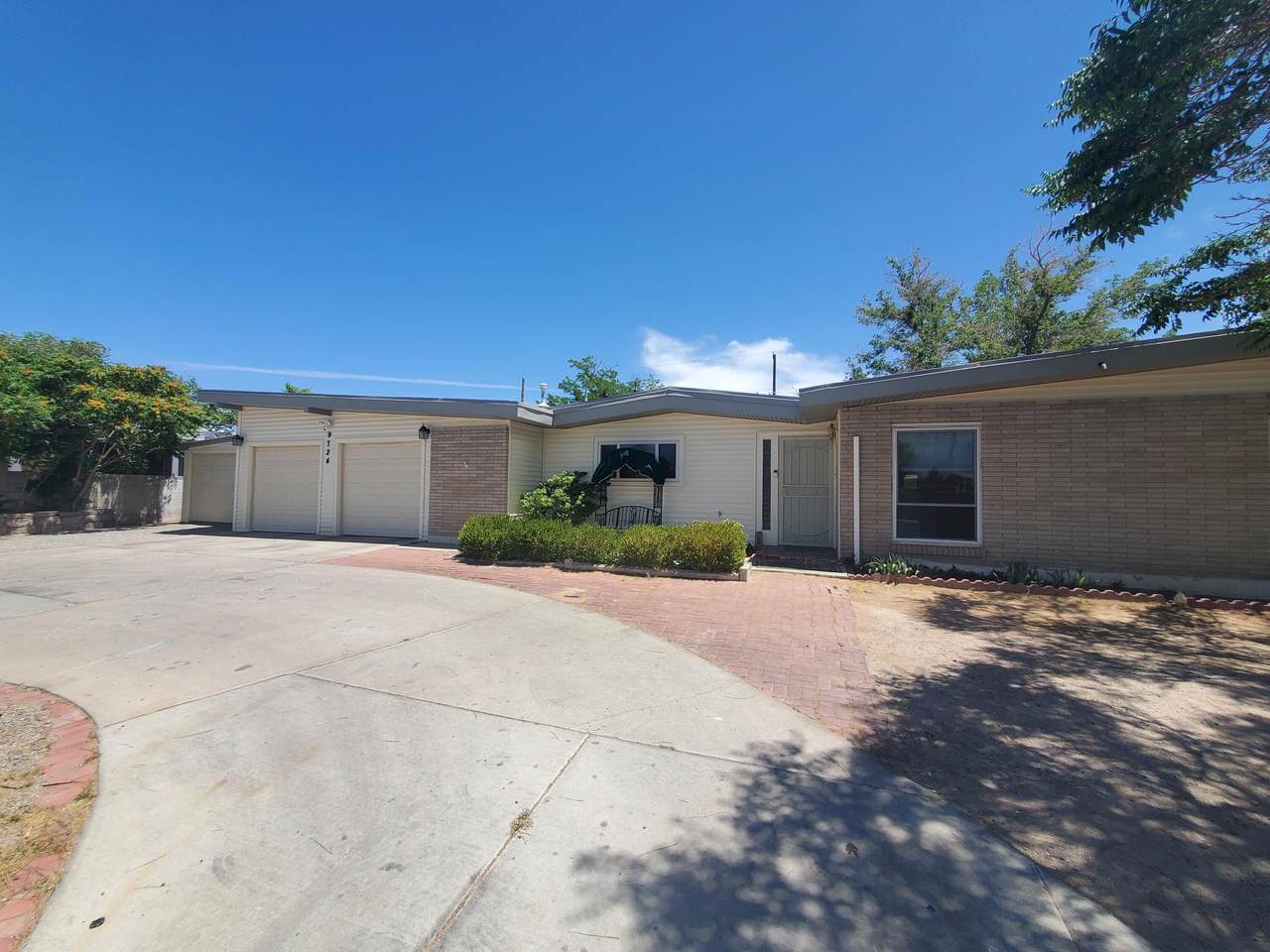 9724 Golf Course Road - Photo 1