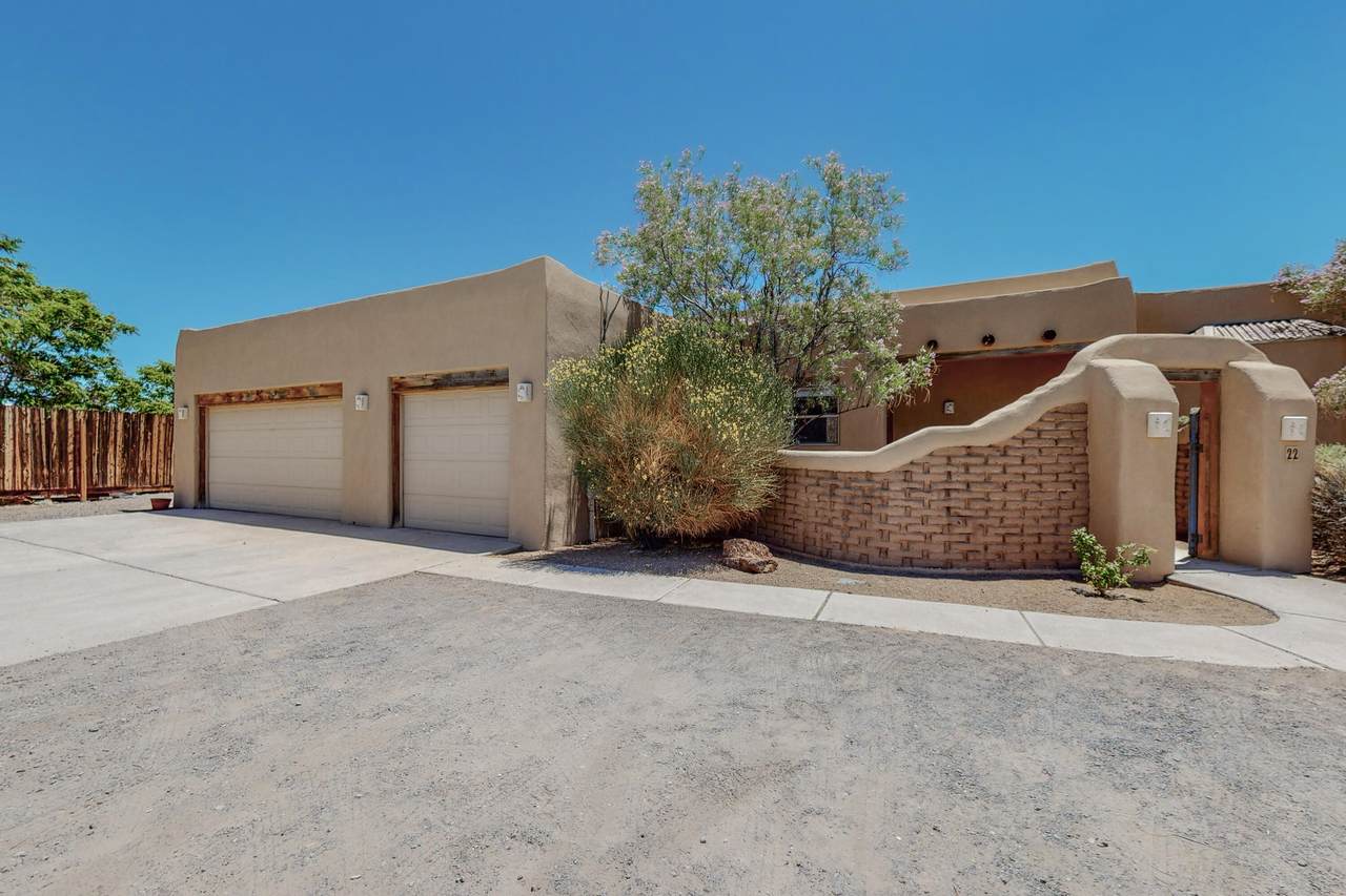 22 Villa De Paz Road - Photo 1