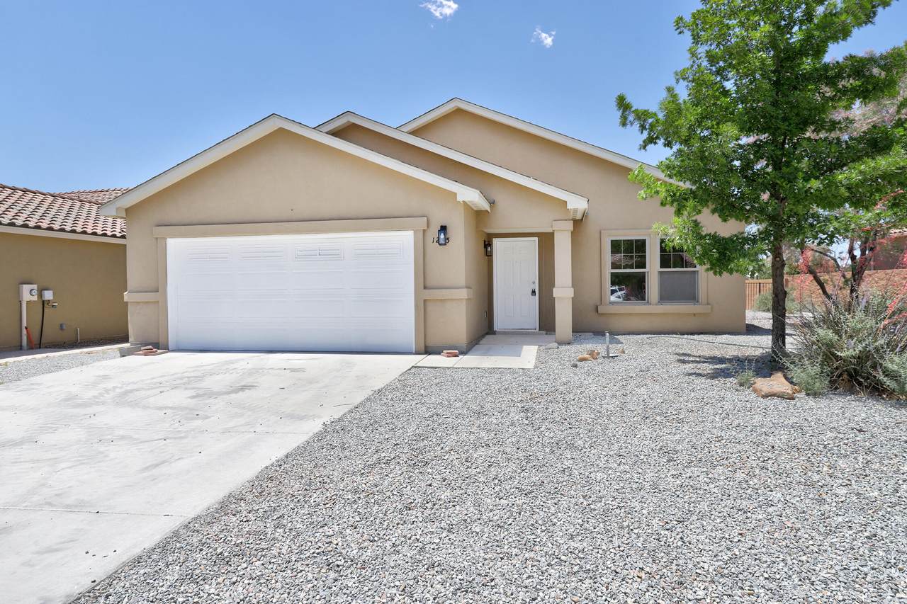 1235 Walsh Street - Photo 1