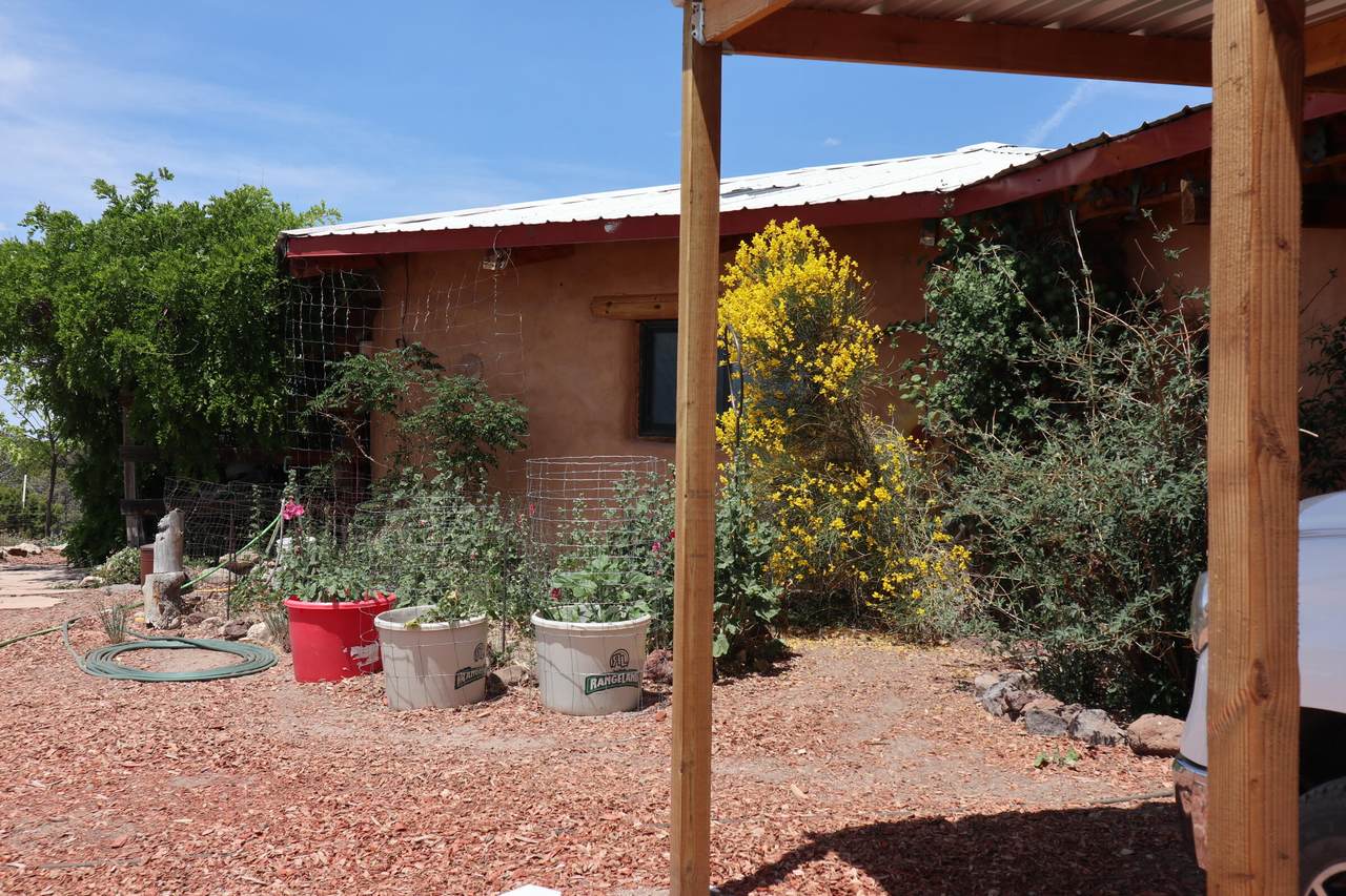 30 Yucca Circle - Photo 1