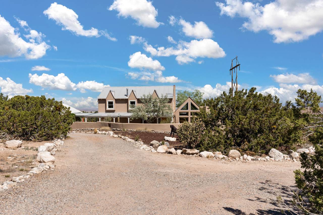 39 Quail Meadow Road - Photo 1