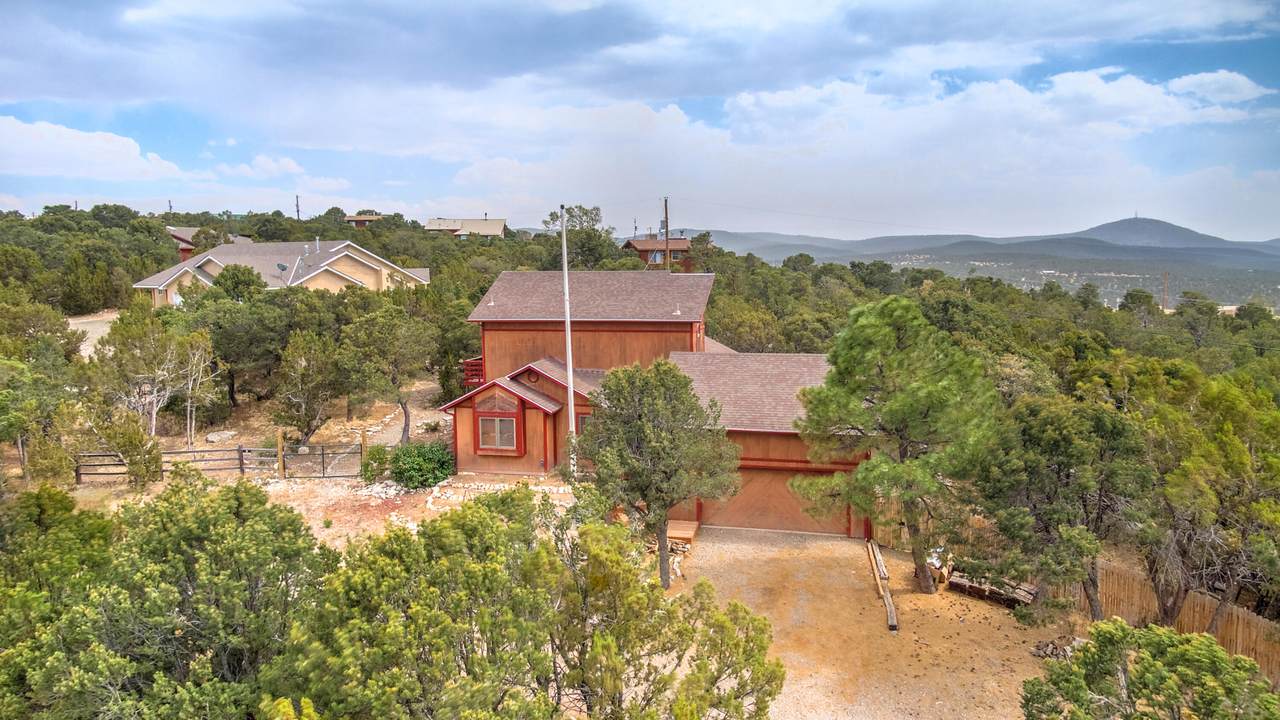 12 Venado Road - Photo 1