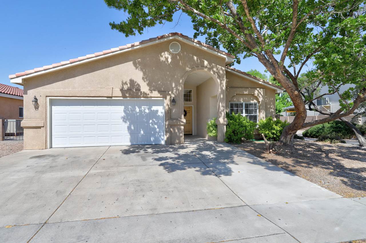 8301 Ville Court - Photo 1