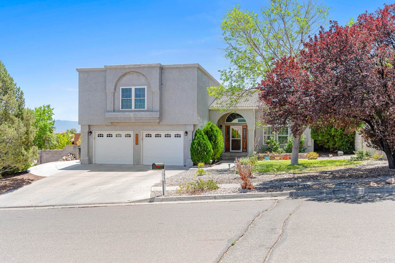 4512 Greene Avenue - Photo 1
