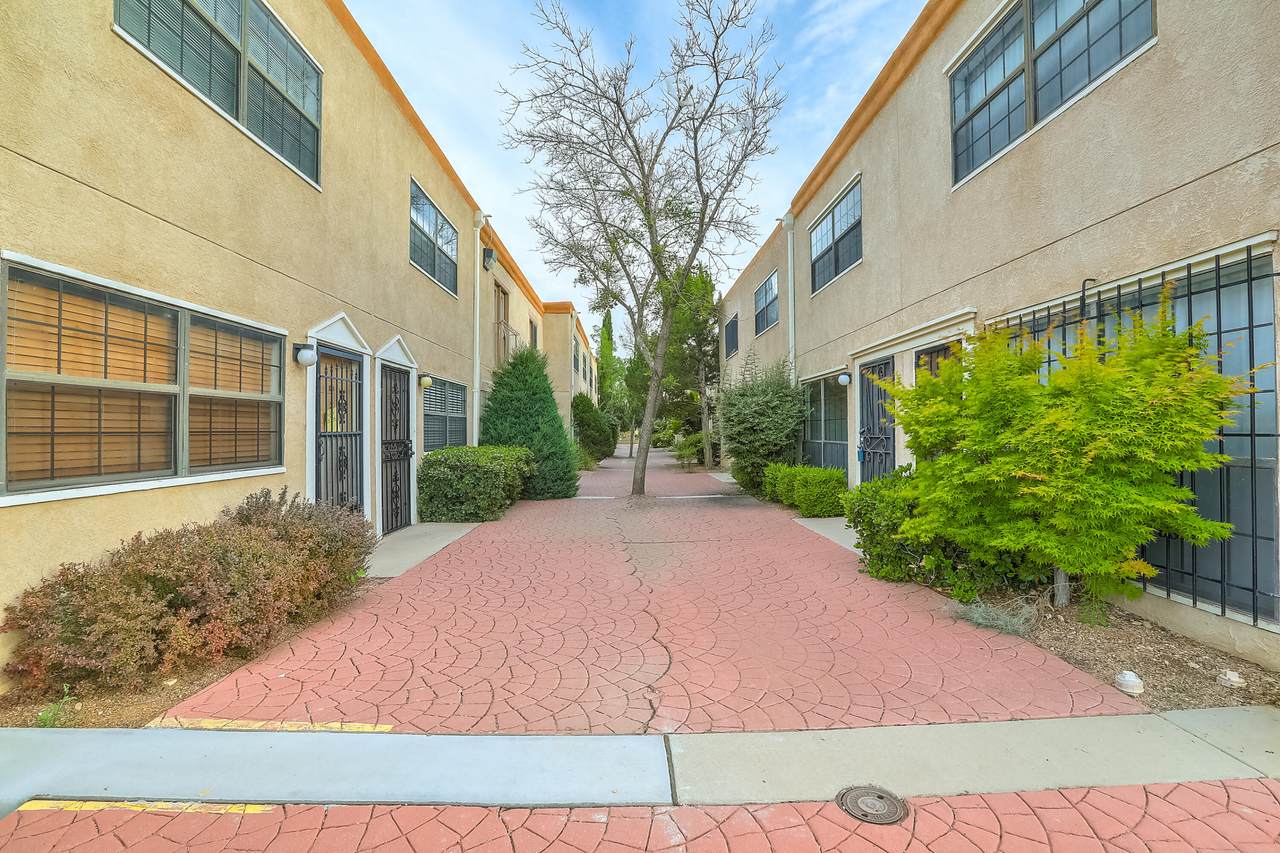 6041 Sequoia Rd Road - Photo 1
