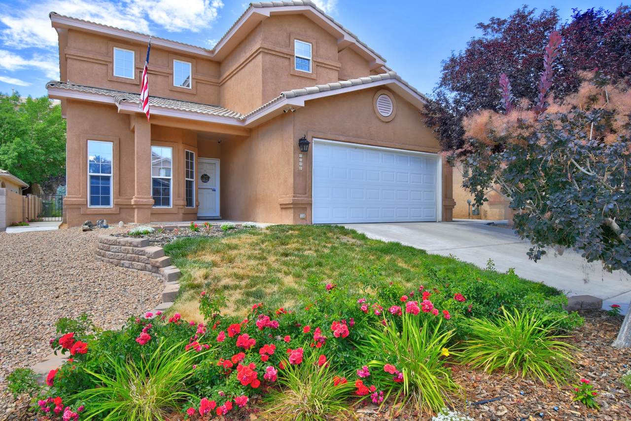 5508 Mansfield Place - Photo 1