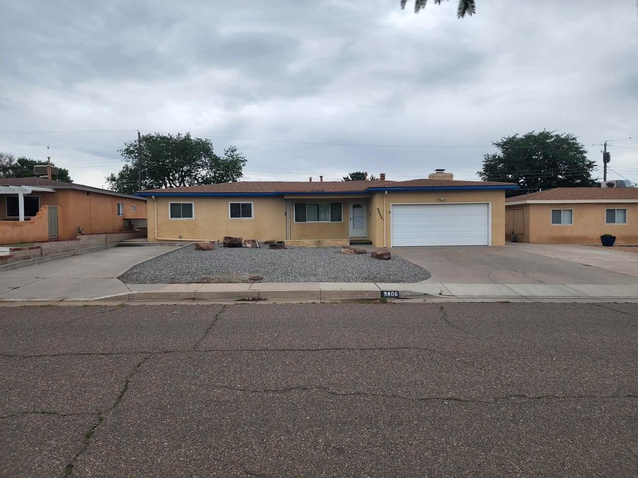 9806 Mcknight Avenue - Photo 1