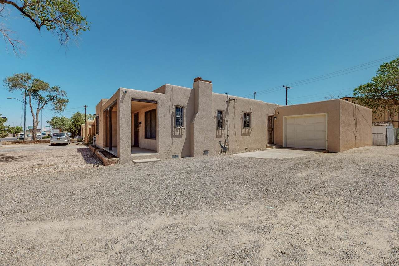 438 Louisiana Boulevard - Photo 1