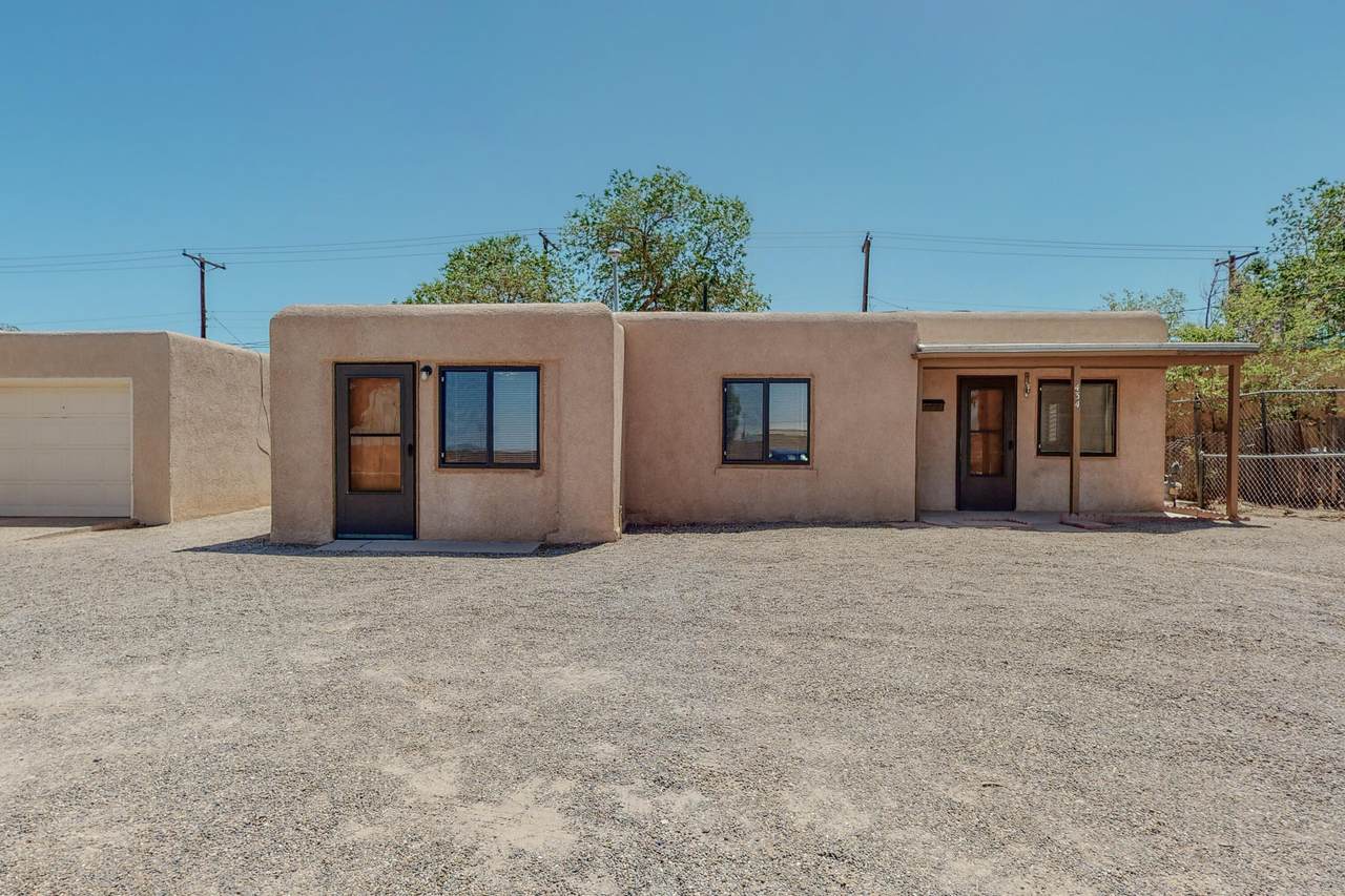 434 Louisiana Boulevard - Photo 1