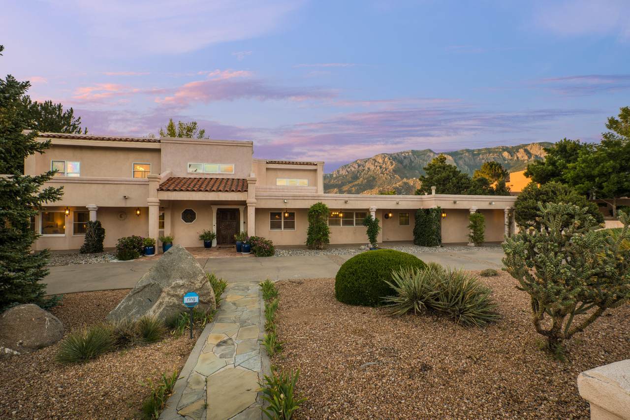 1521 Eagle Ridge Road - Photo 1