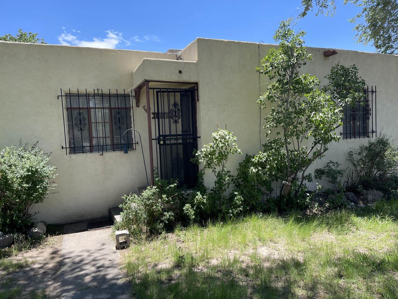 1514 Airway Drive - Photo 1