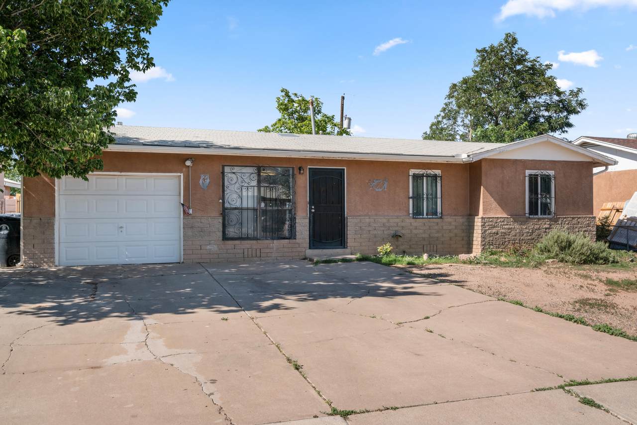1809 Prospect Avenue - Photo 1