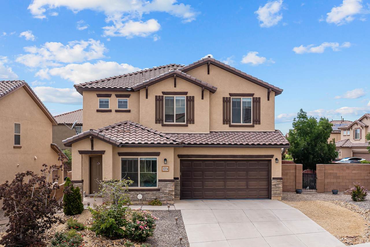 123 Las Medanales Court - Photo 1