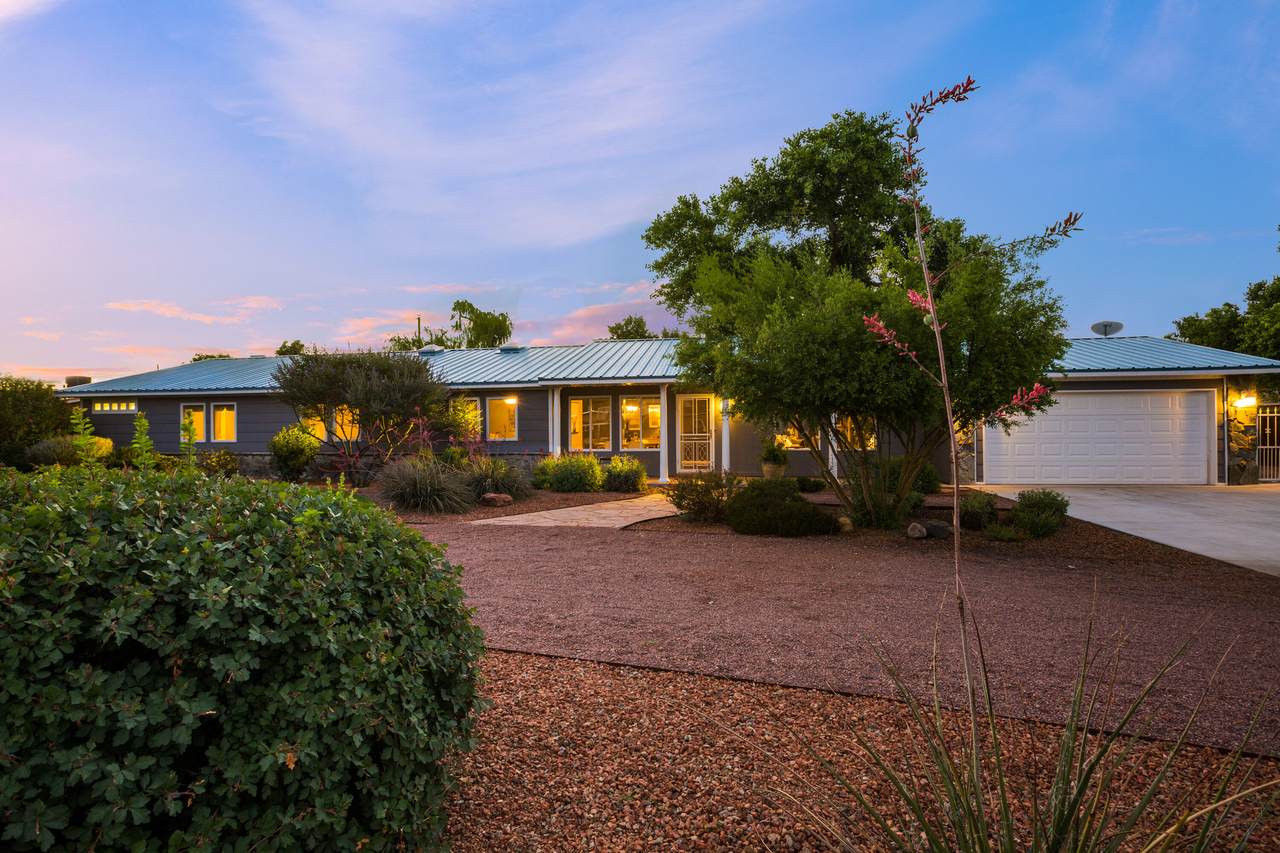 9919 Riverside Road - Photo 1