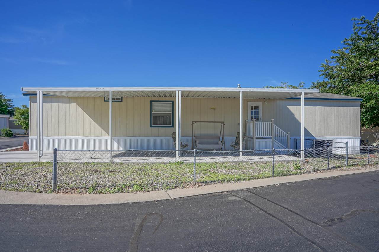 349 Buffalo Circle - Photo 1