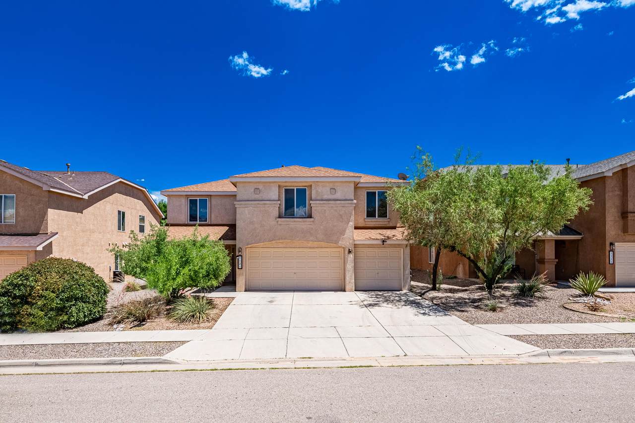 1121 Carrizo Street - Photo 1