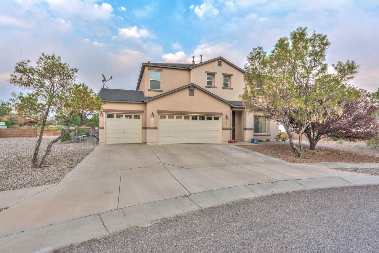 1118 Sugar Ridge Court - Photo 1