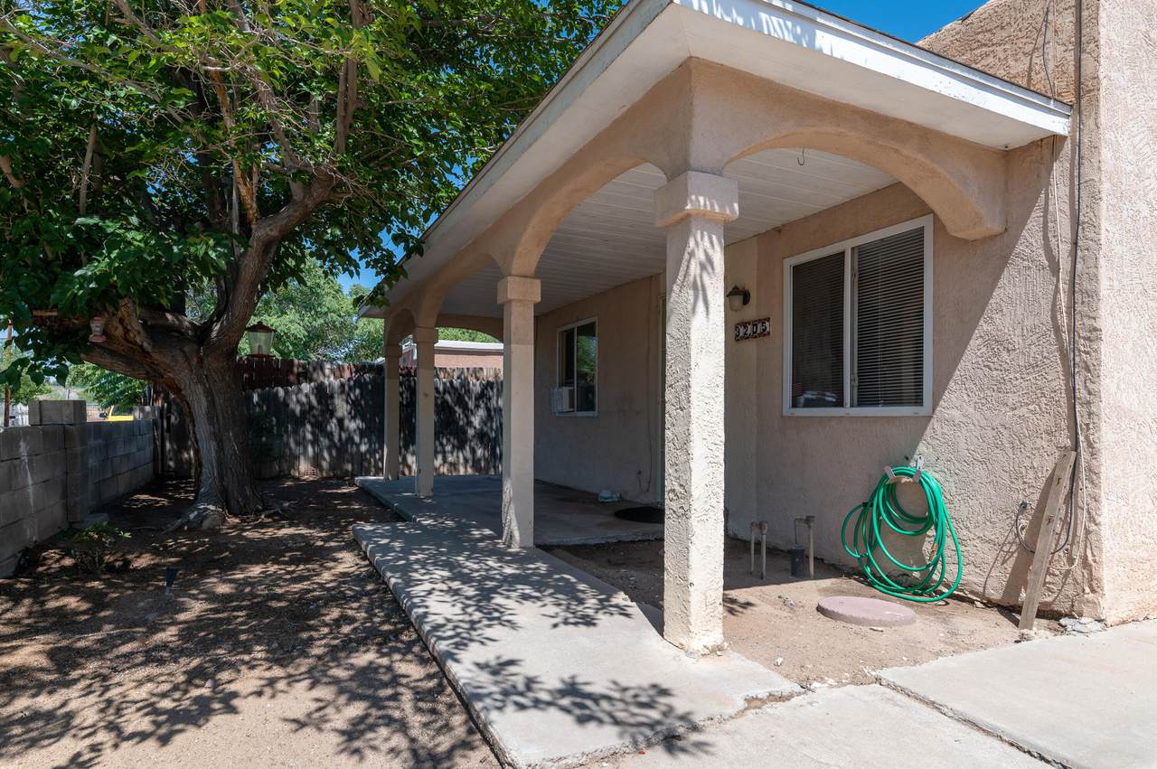 3205 Cypress Circle - Photo 1