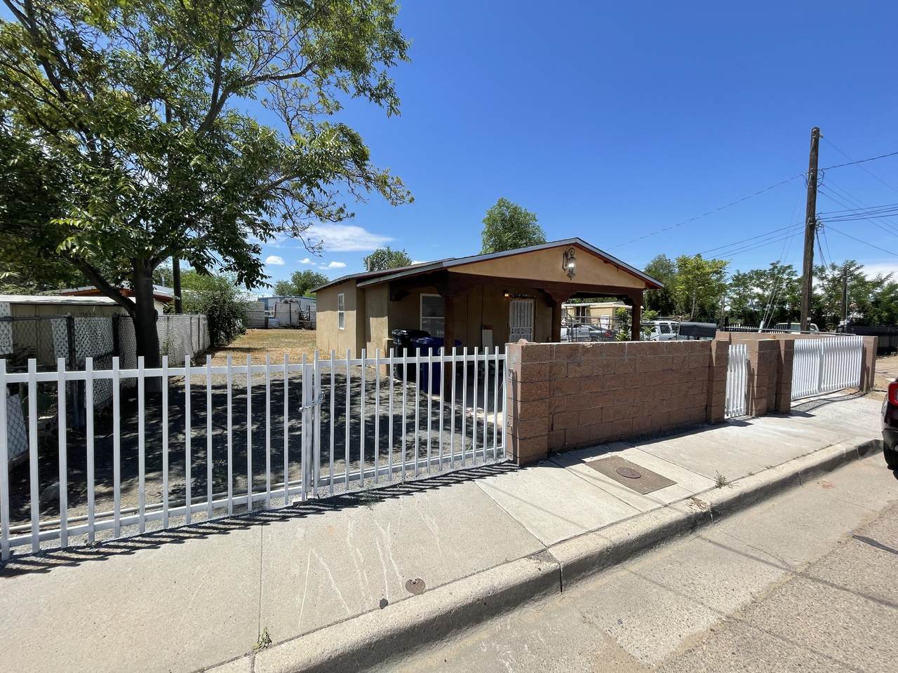 2911 1ST Street - Photo 1