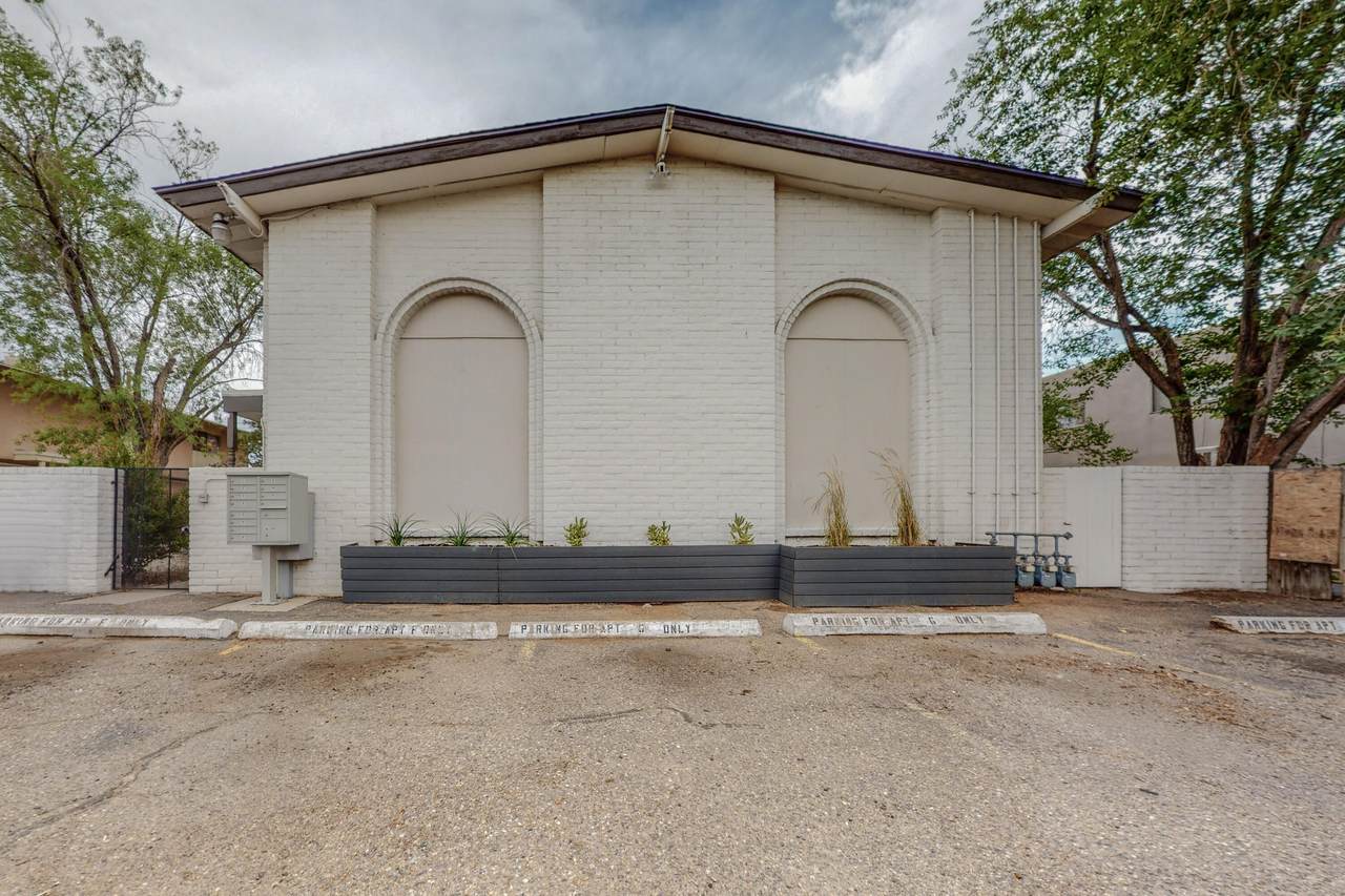 1400 Pennsylvania Street - Photo 1