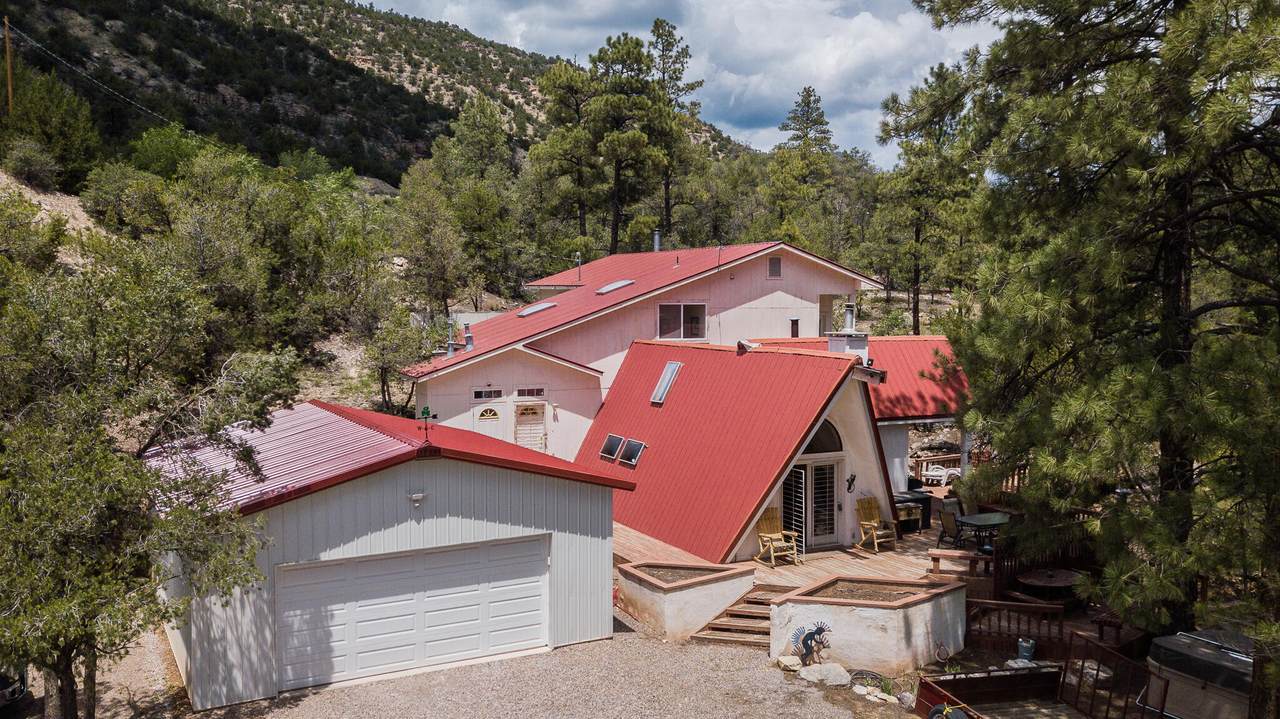 123 Entrada Drive - Photo 1