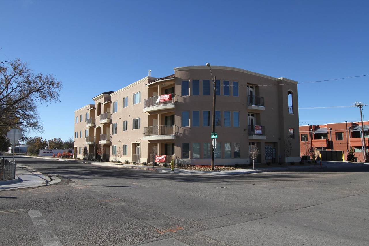 321 Jefferson Street - Photo 1