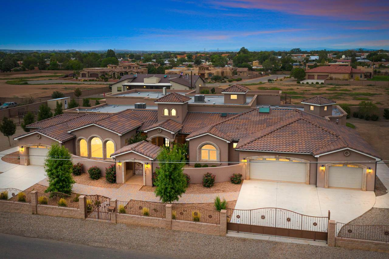 203 Ranchitos Road - Photo 1