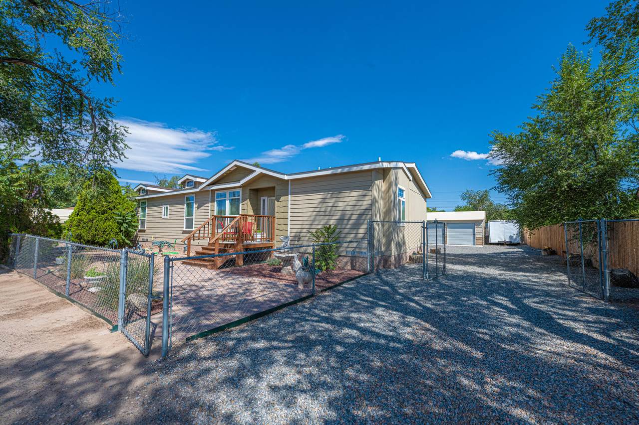 1613 Lundy Lane - Photo 1