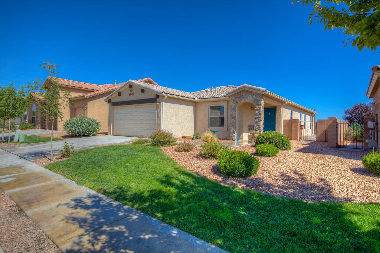 1224 La Fonda Street - Photo 1