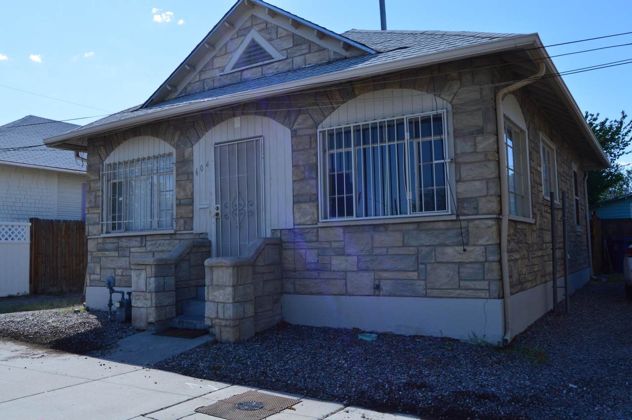 604 Coal Avenue - Photo 1