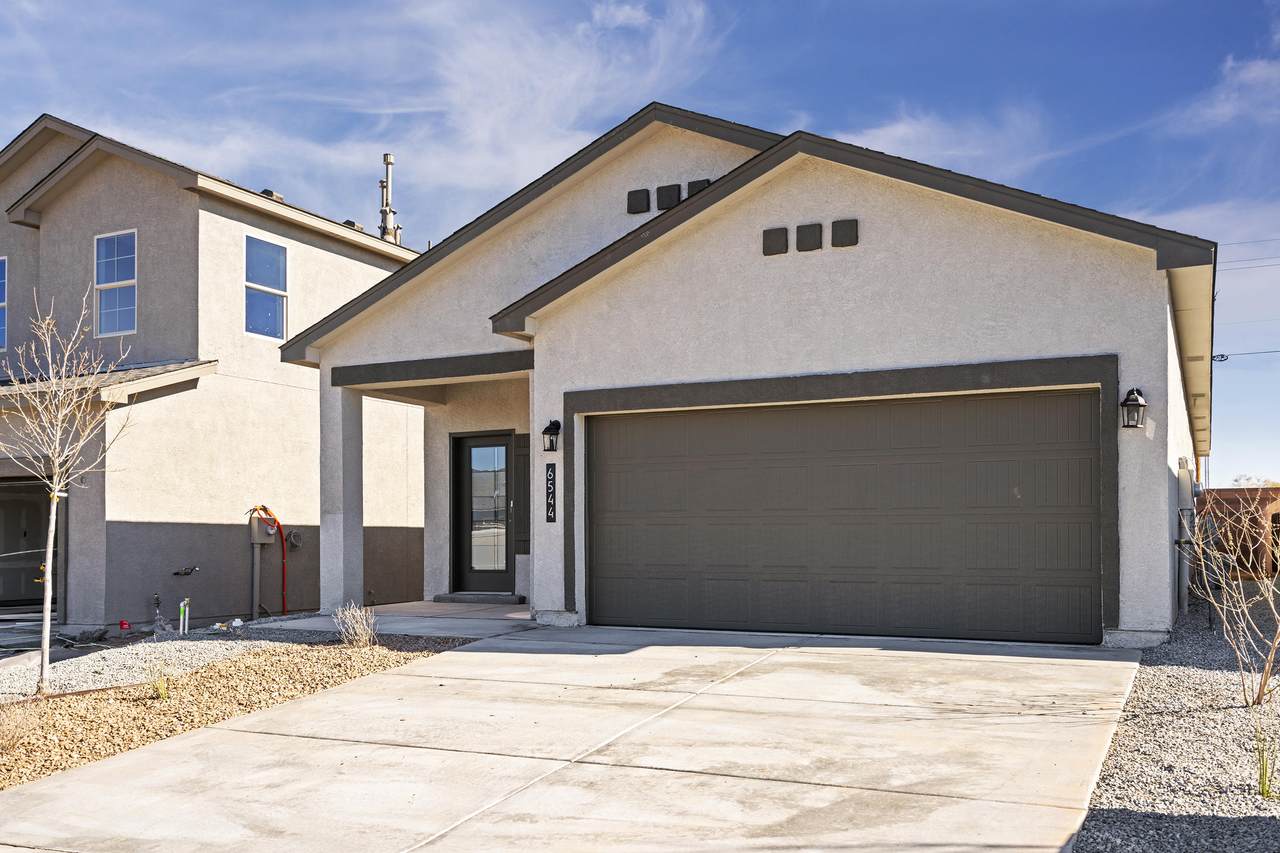 10717 Caresso Loop - Photo 1