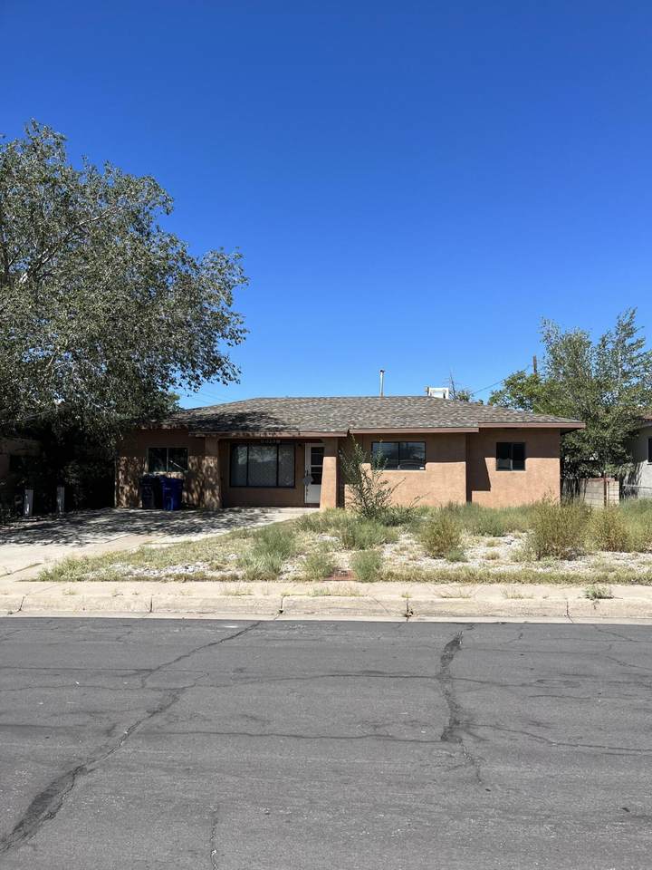 10319 Woodland Avenue - Photo 1
